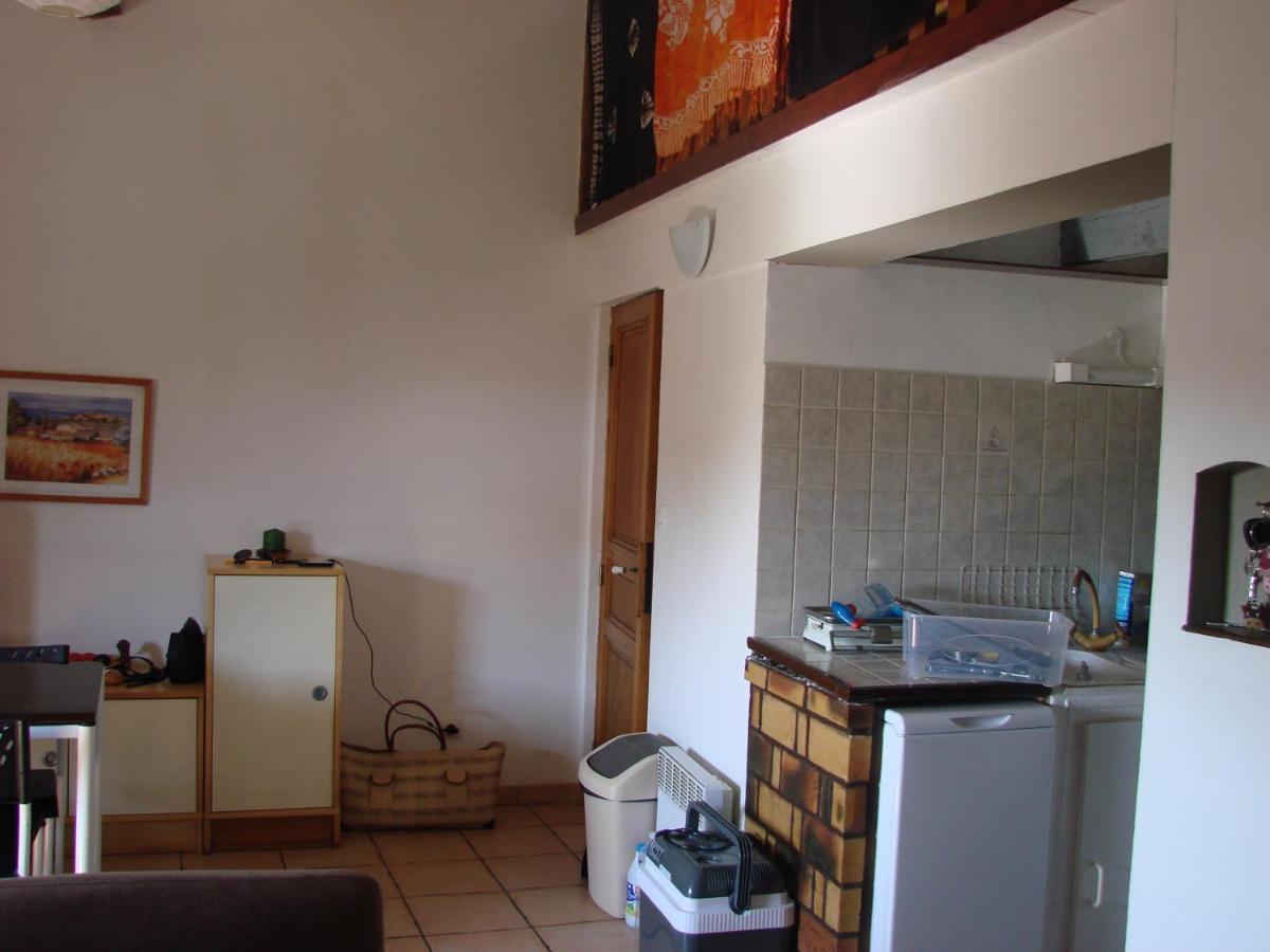Ferienwohnung 25 Fm 2 D Coursan Exterior foto